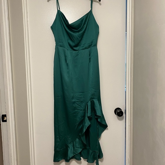 Missguided Dresses & Skirts - Emerald Green high-low satin dress